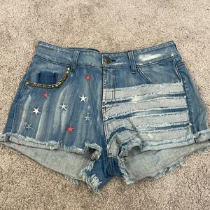 GUESS jeans Stars and Stripes flag studded denim shorts